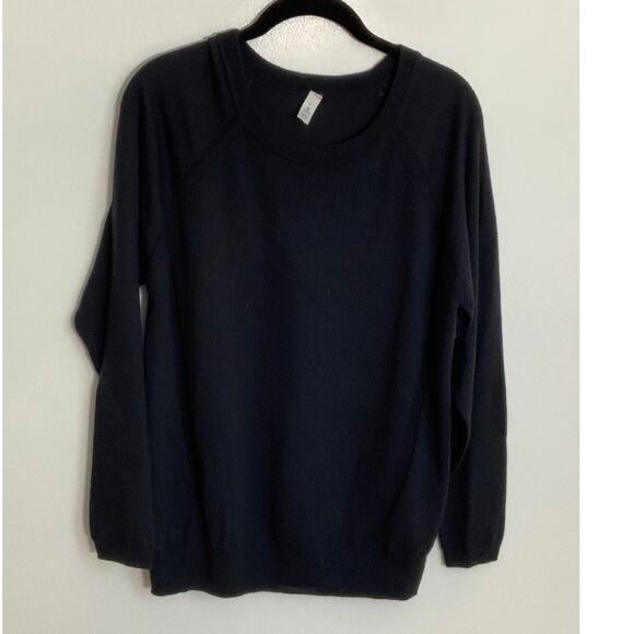 Lululemon Black Women's sweater size‎ 4 - Picture 1 of 4